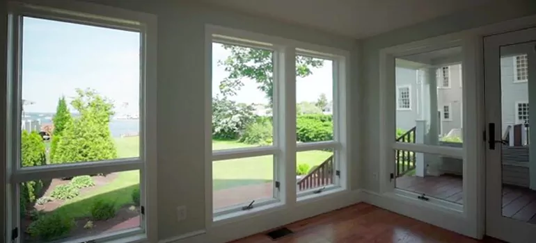 Double-hung Window Repair in Palmetto Bay, FL