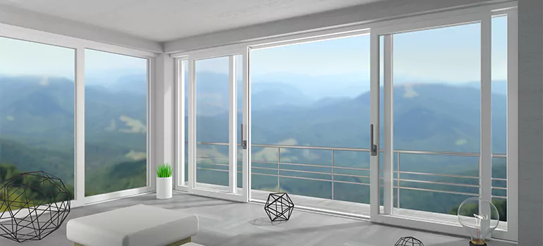 End Vent Window Installation in Palmetto Bay, FL